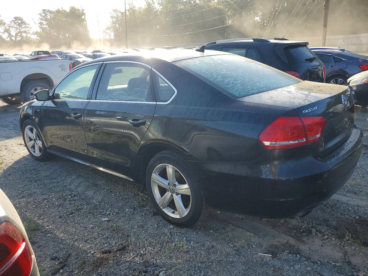 VOLKSWAGEN PASSAT 2015 — 3