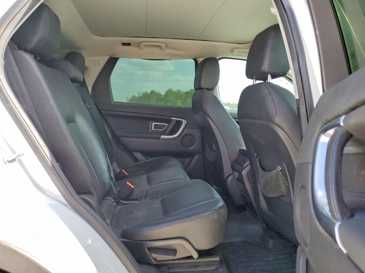 LAND ROVER DISCOVERY SPORT 2015 — 12