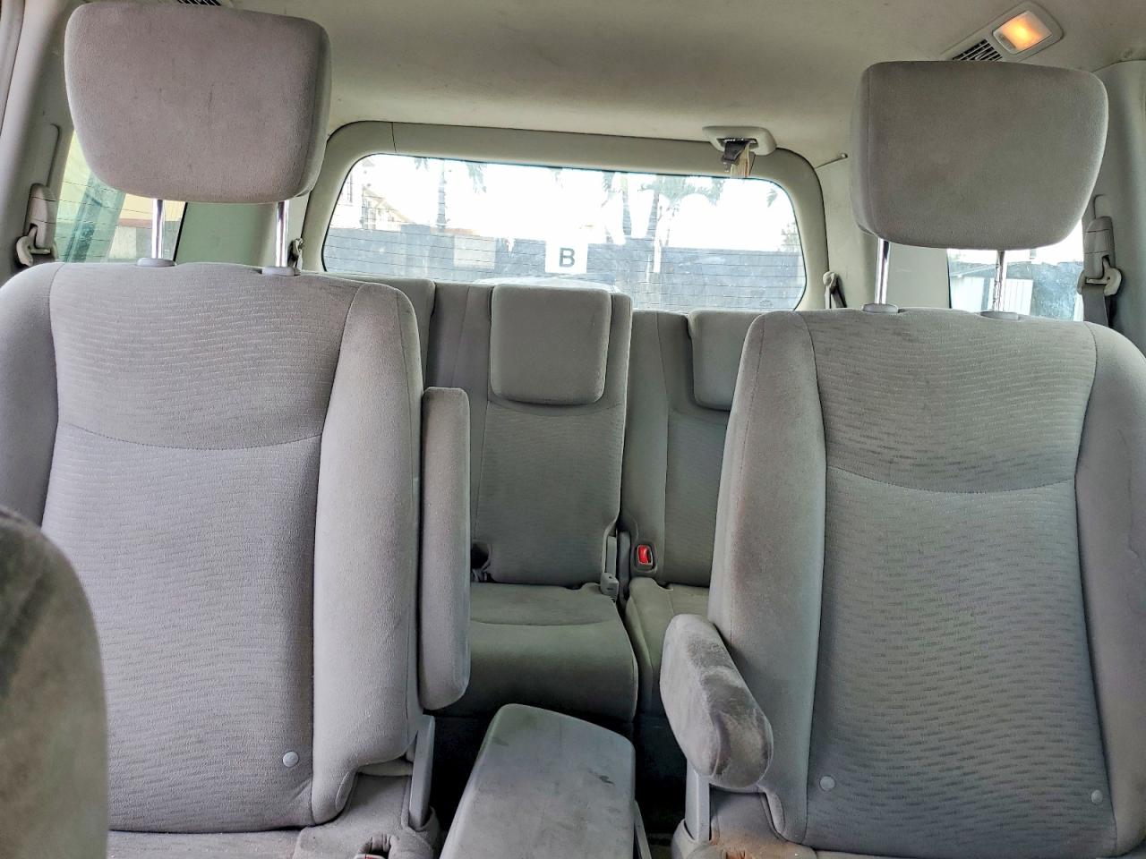 NISSAN QUEST 2016 — 11