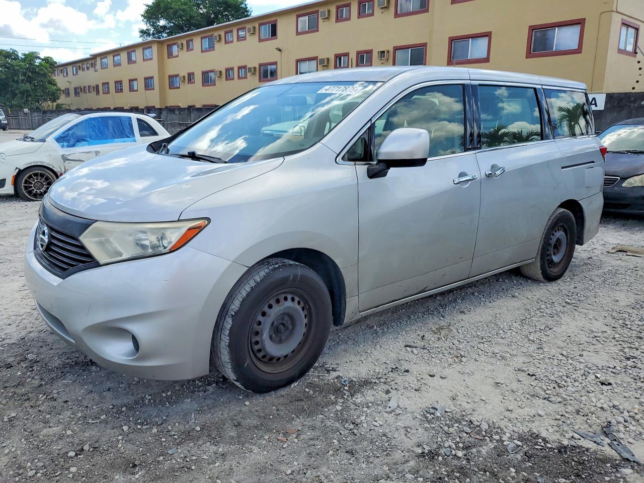 NISSAN QUEST 2016 — 2