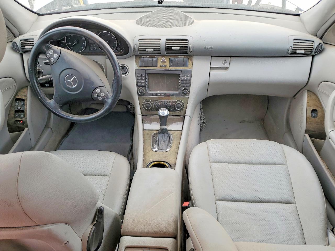MERCEDES-BENZ C 2007 — 9