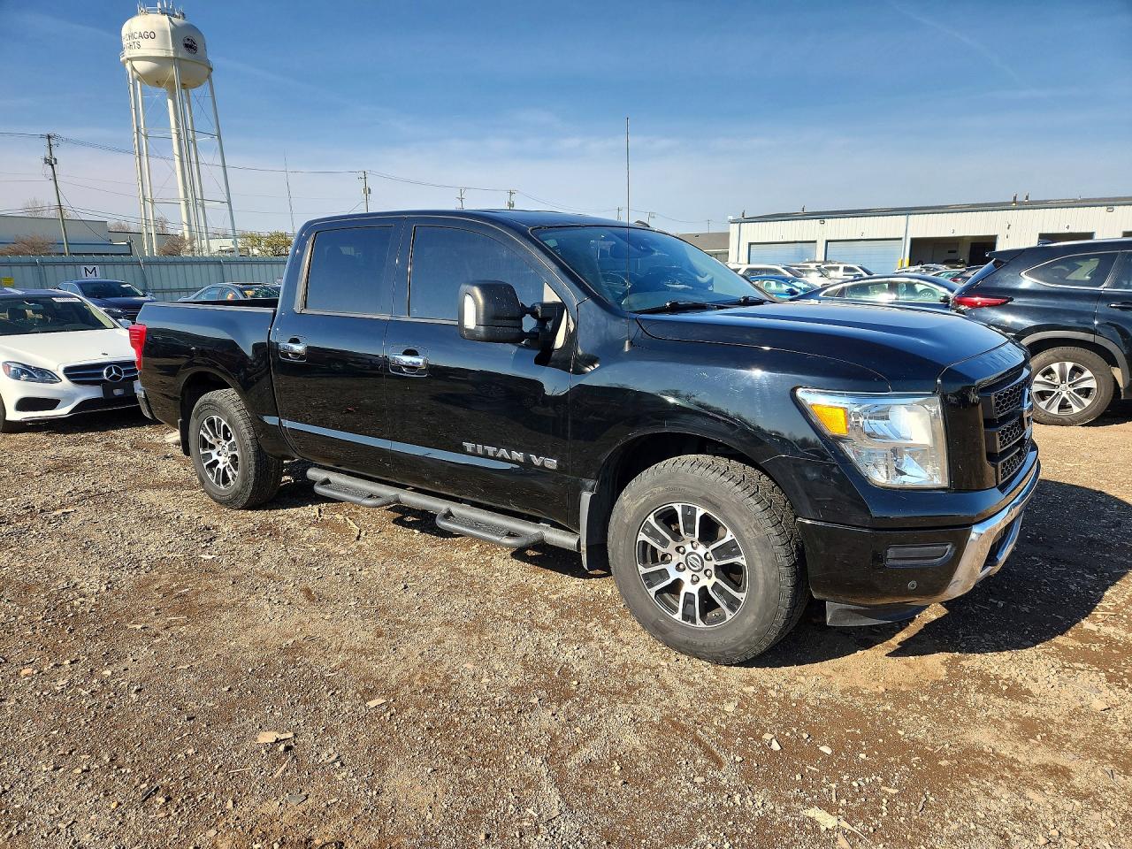 NISSAN TITAN 2020 — 5