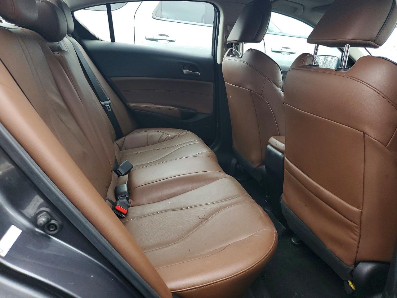 ACURA ILX 2019 — 11