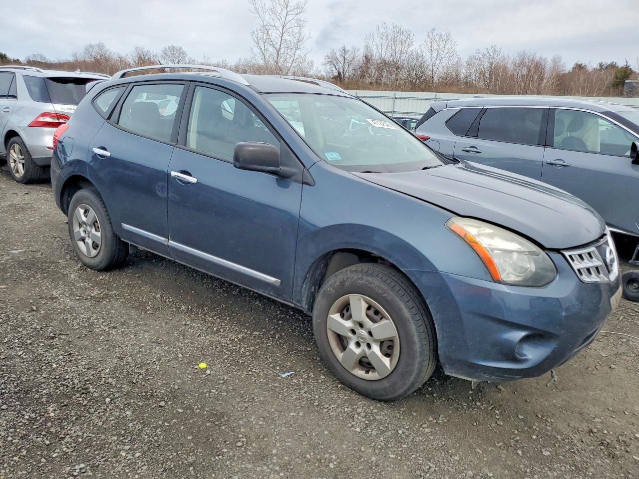 2014 NISSAN ROGUE SELECT S