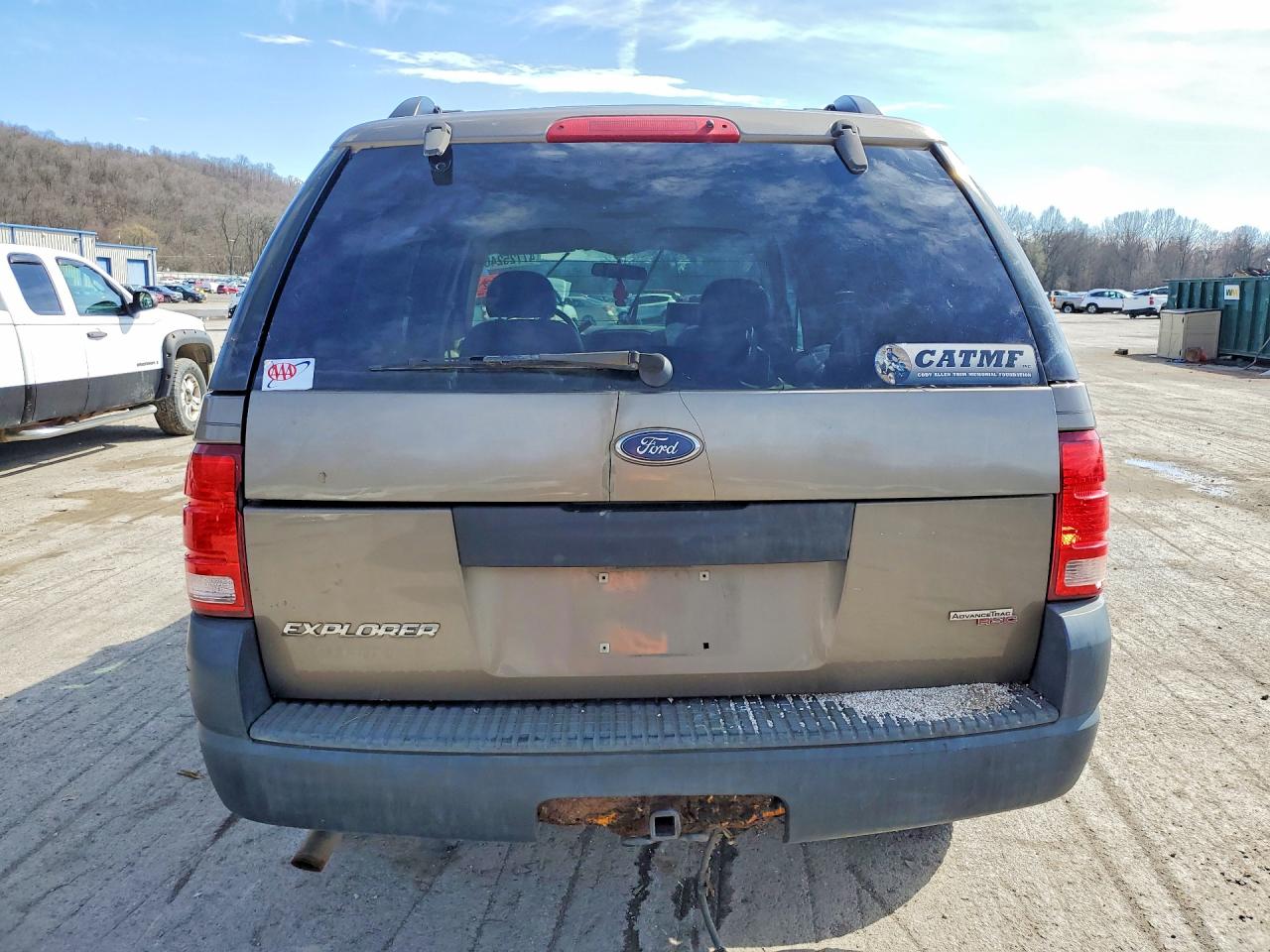 FORD EXPLORER 2005 — 7