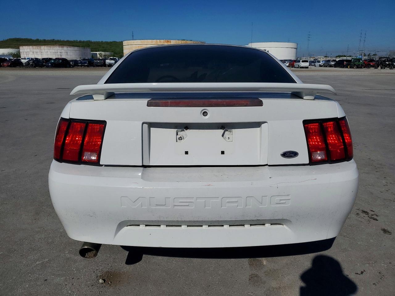 FORD MUSTANG 2004 — 7