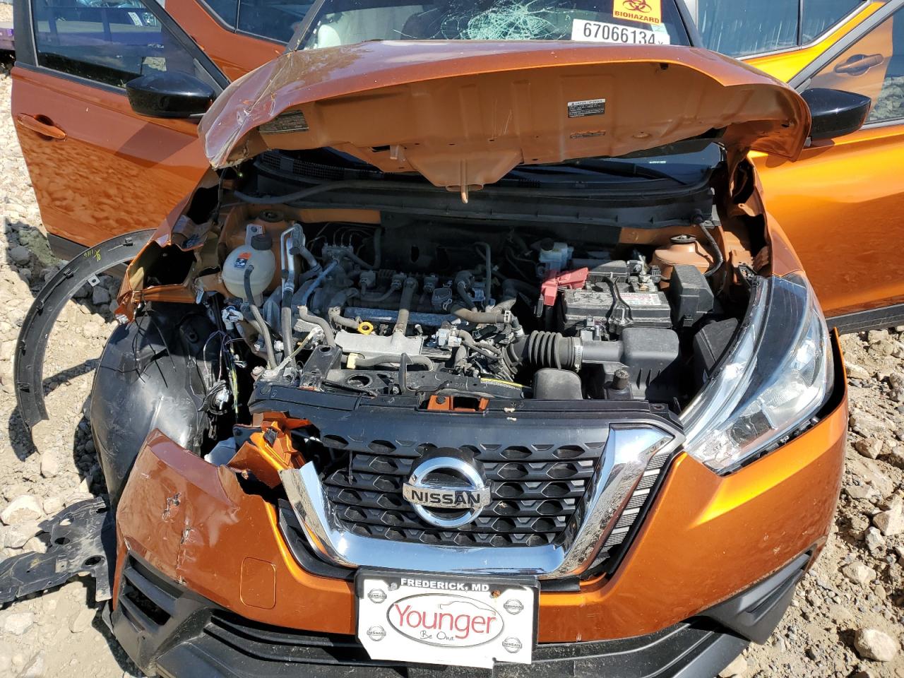 NISSAN KICKS 2020 — 12
