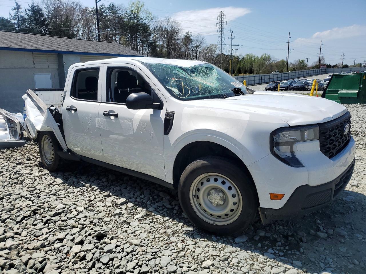 2025 FORD MAVERICK XL