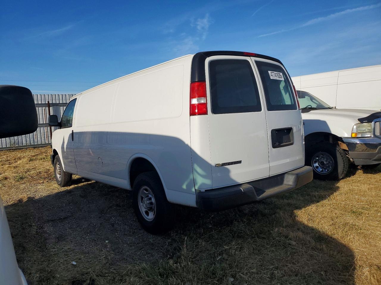 CHEVROLET EXPRESS G2500 2021 — 3
