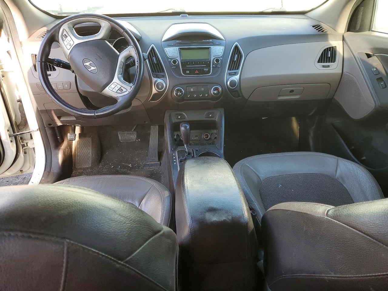 HYUNDAI TUCSON 2013 — 9