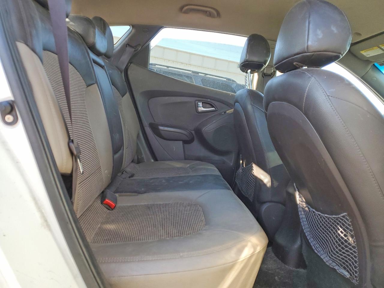HYUNDAI TUCSON 2013 — 11