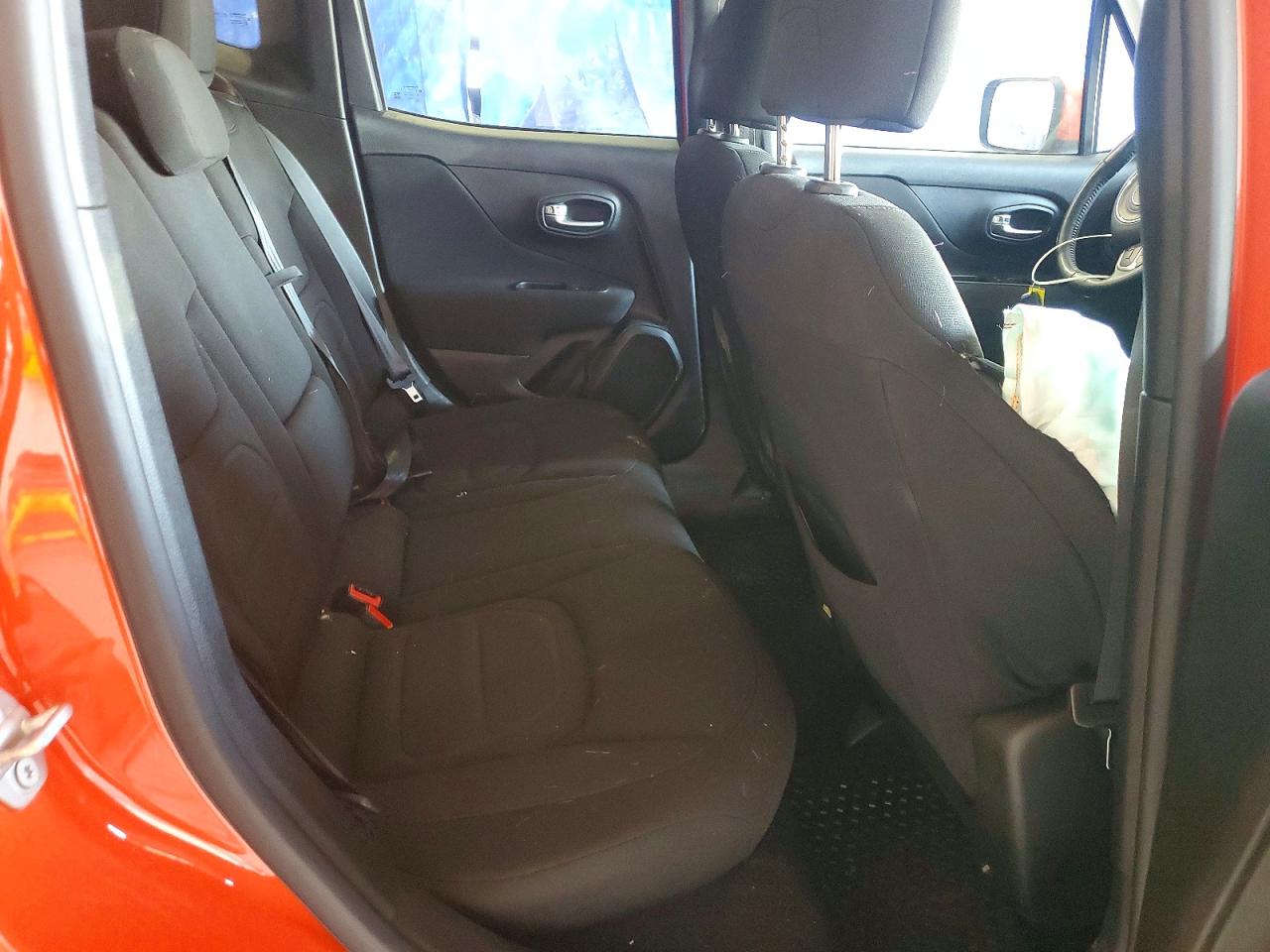 JEEP RENEGADE 2021 — 11