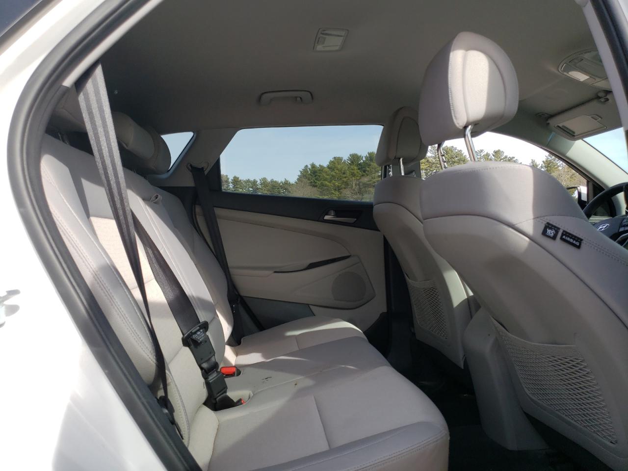 HYUNDAI TUCSON 2018 — 12