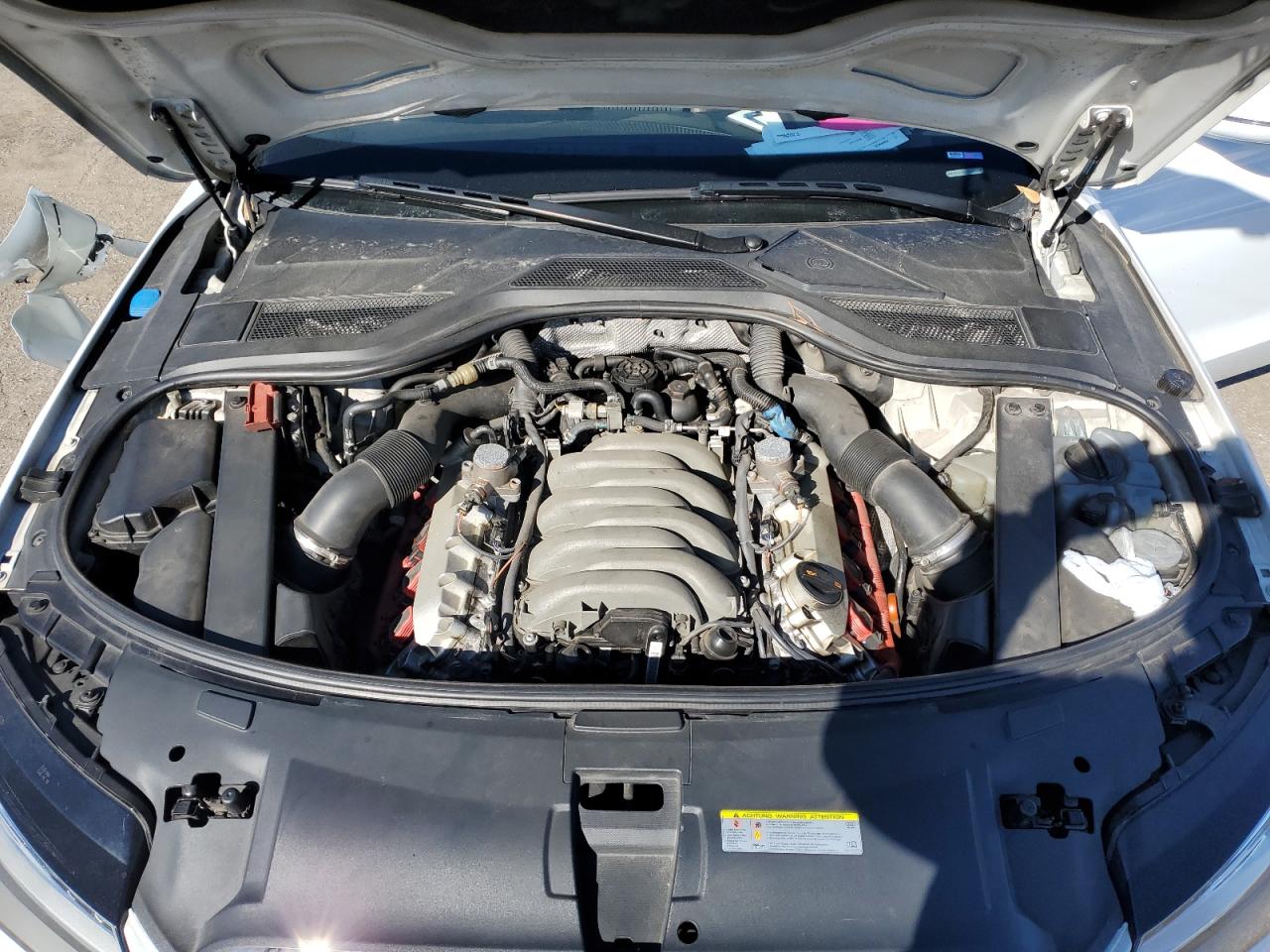 AUDI A8 2012 — 12