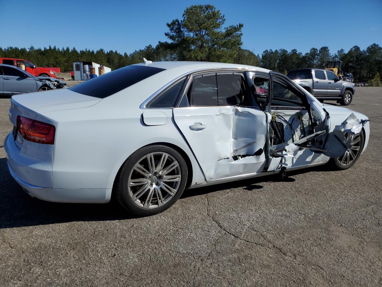AUDI A8 2012 — 4