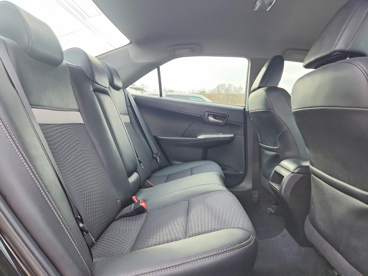 TOYOTA CAMRY 2014 — 11