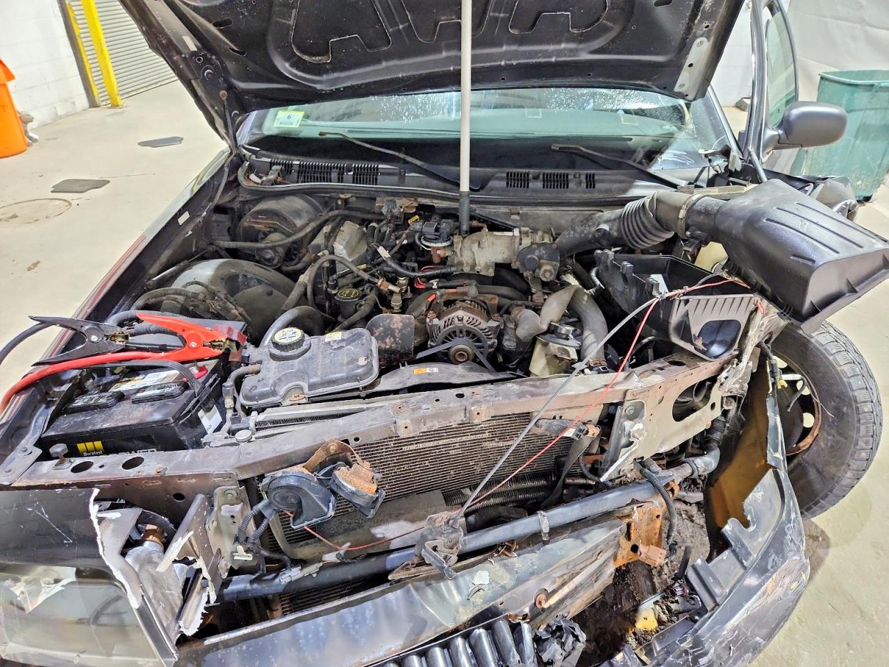 FORD CROWN VICTORIA 2006 — 12