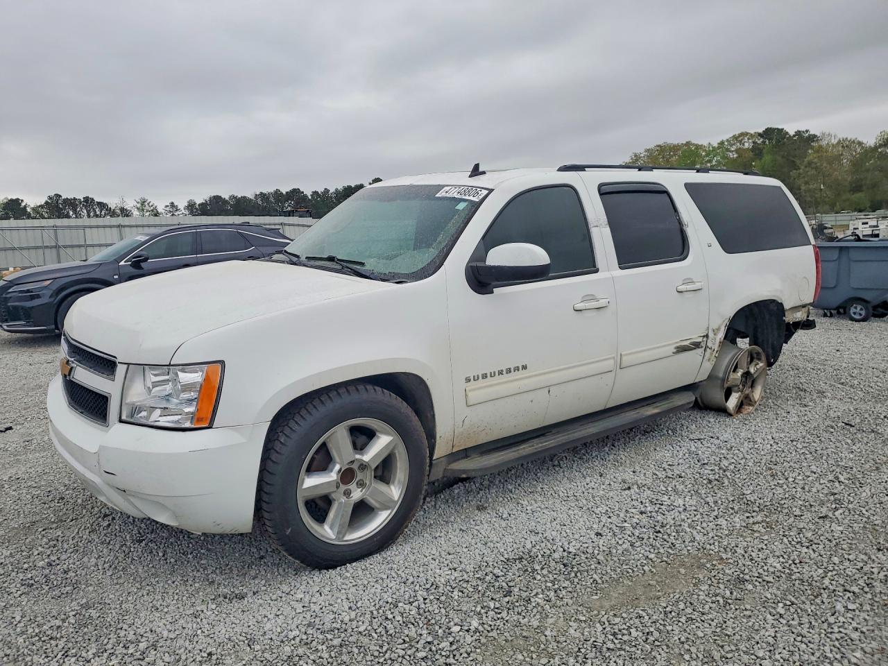 CHEVROLET SUBURBAN 2012 — 2