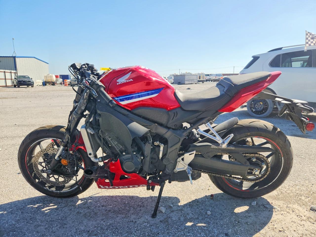 HONDA CBR650 2025 — 4