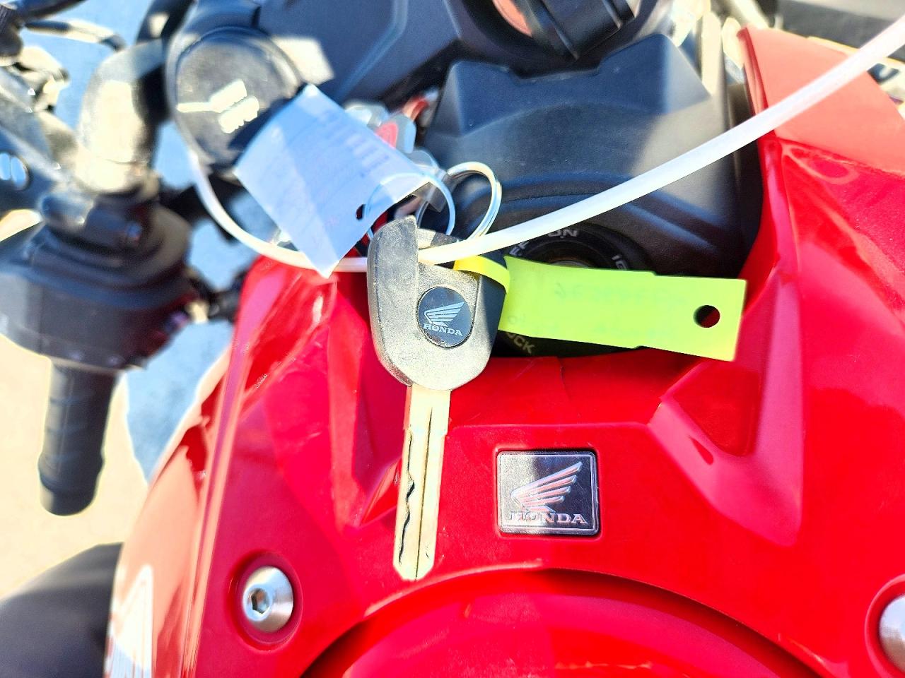 HONDA CBR650 2025 — 9