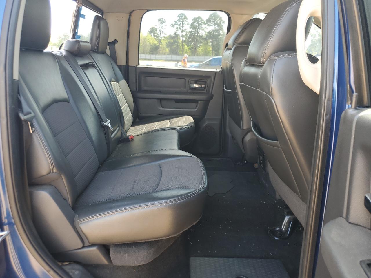 DODGE RAM 1500 2011 — 11