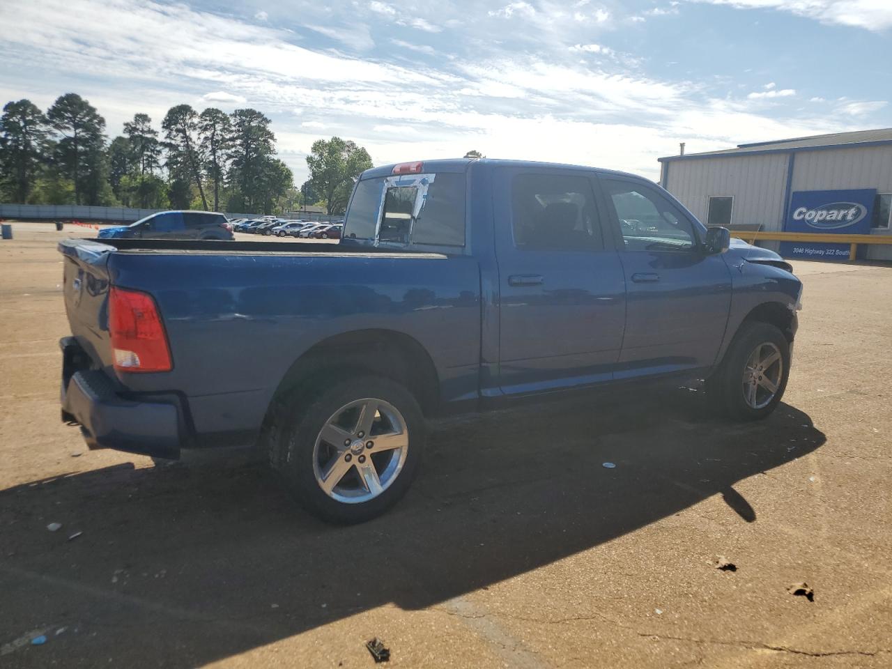 DODGE RAM 1500 2011 — 4