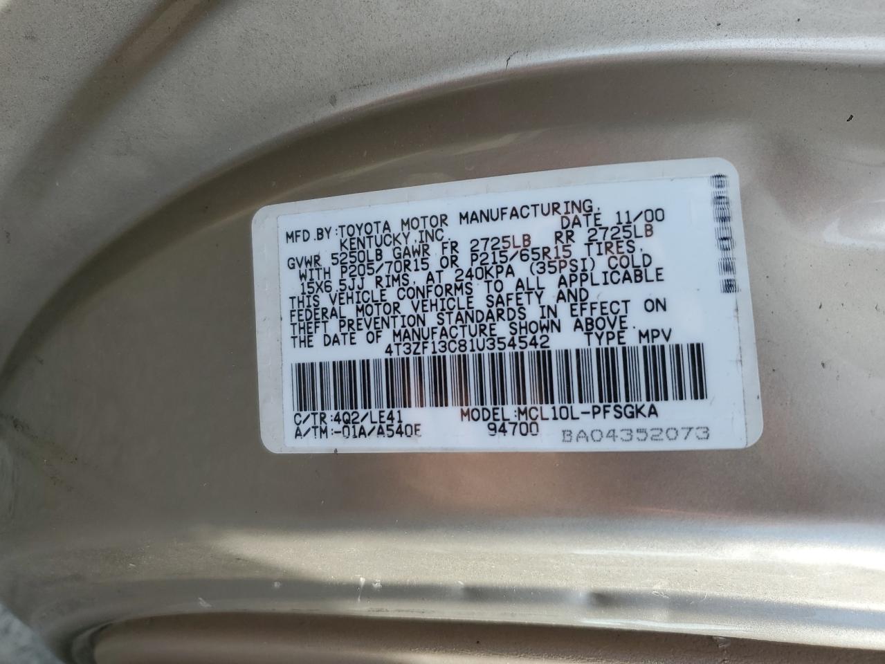 TOYOTA SIENNA 2001 — 14