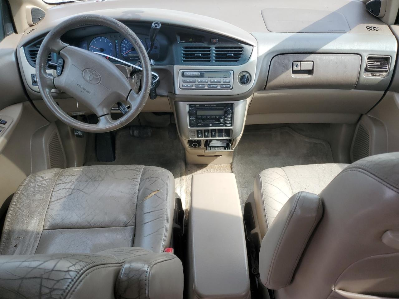 TOYOTA SIENNA 2001 — 9