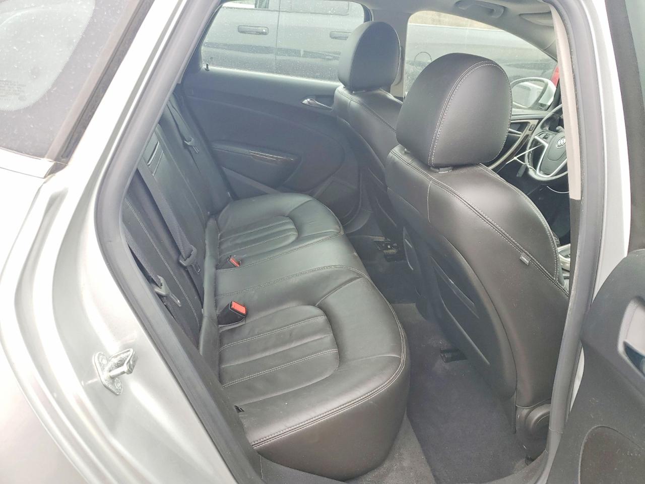 BUICK VERANO 2013 — 11