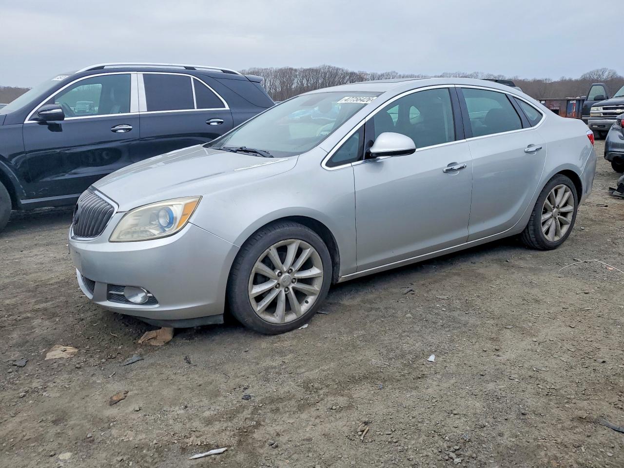 BUICK VERANO 2013 — 2