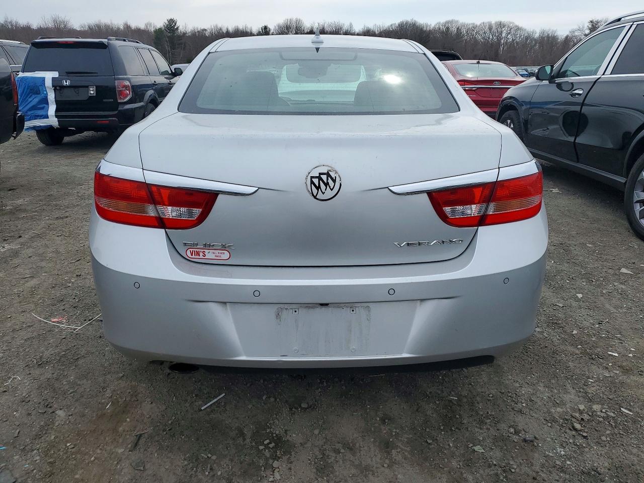 BUICK VERANO 2013 — 7