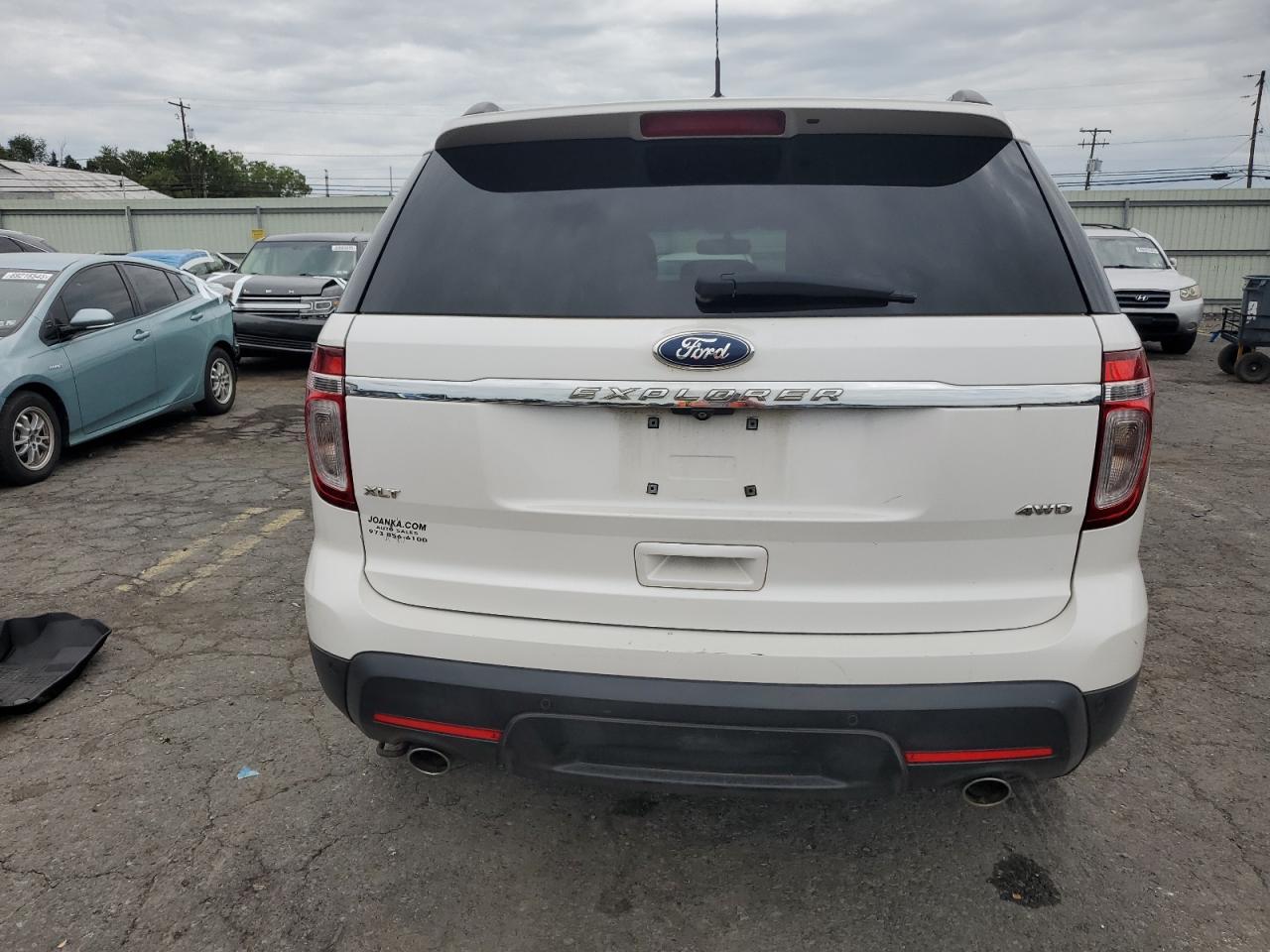 FORD EXPLORER 2014 — 7
