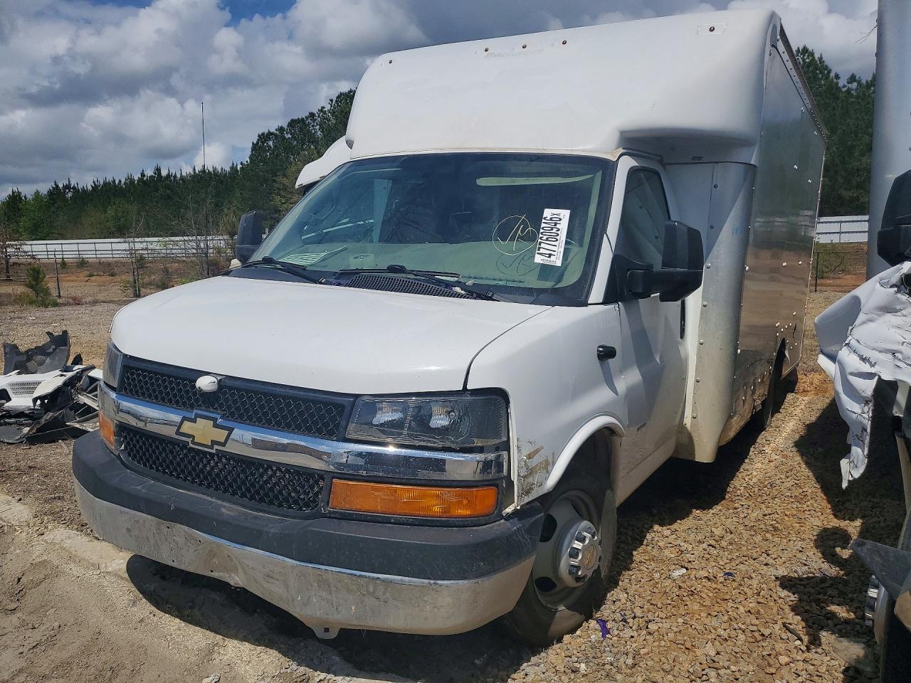 2022 CHEVROLET EXPRESS