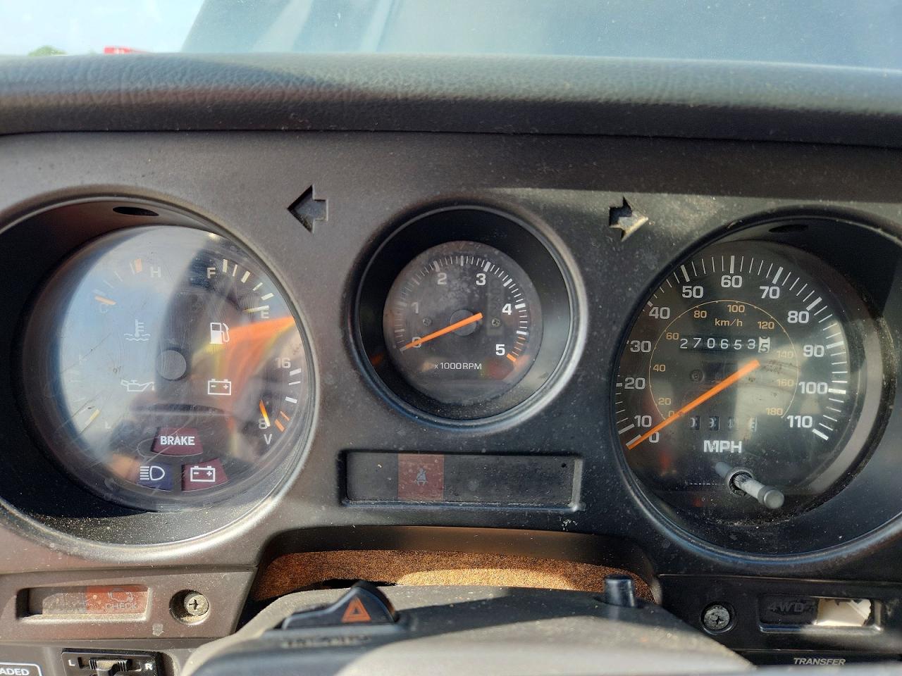 TOYOTA LAND CRUISER 1988 — 10