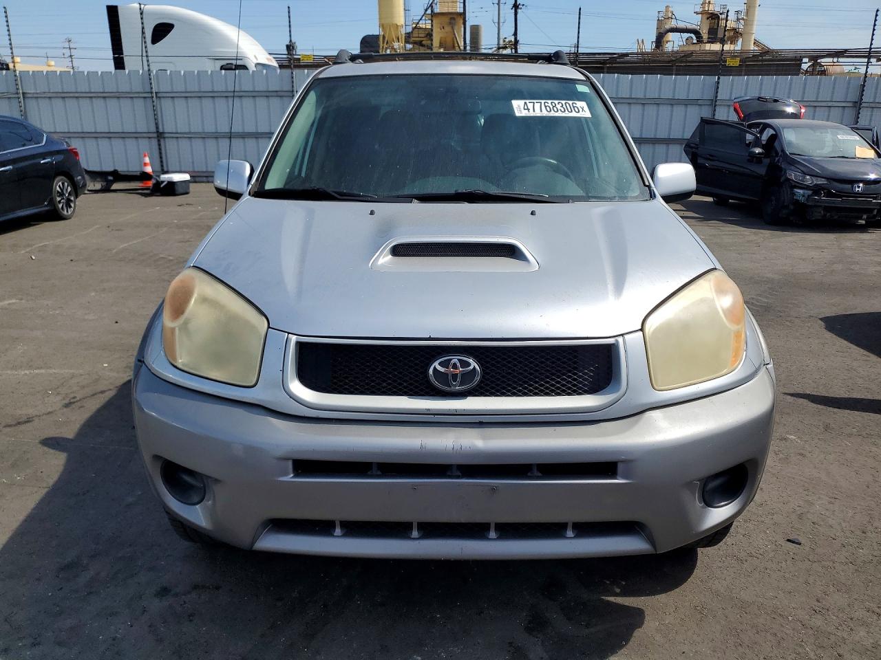 TOYOTA RAV4 2005 — 6
