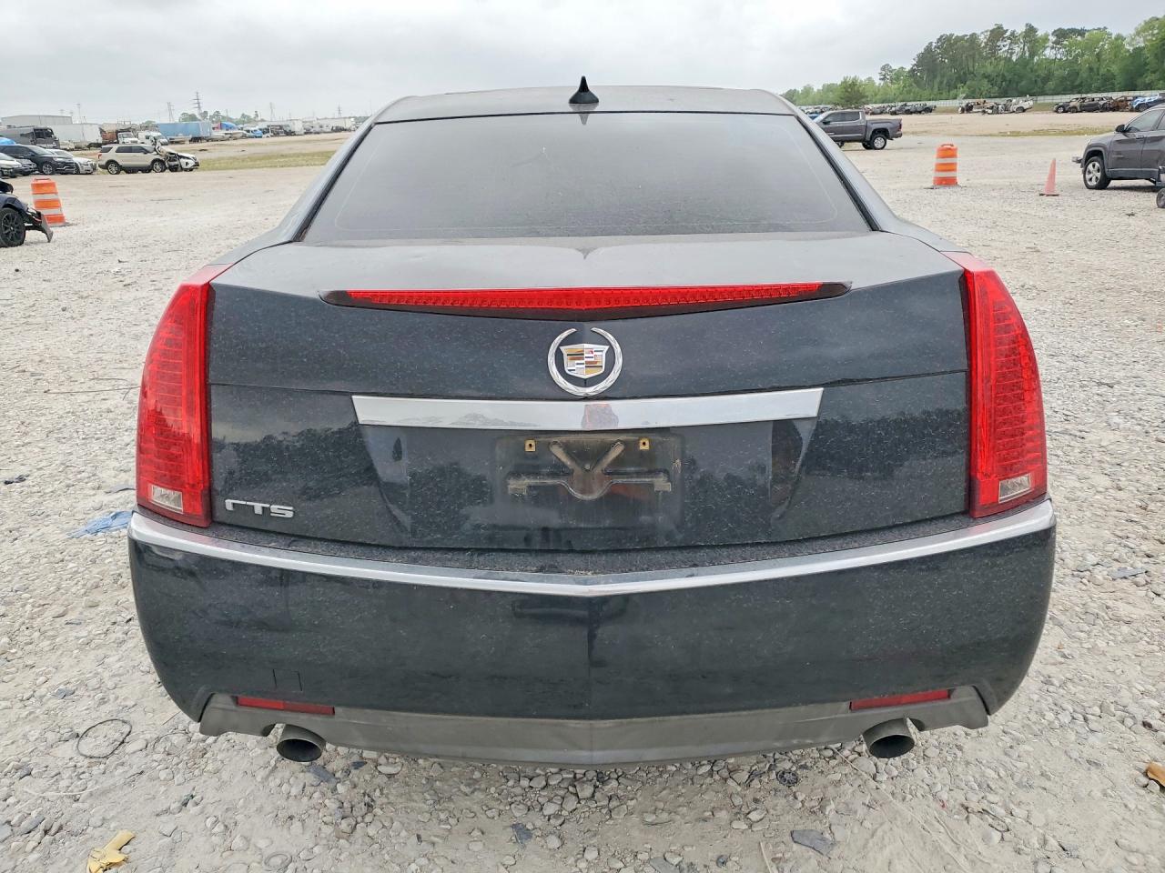 CADILLAC CTS 2010 — 7