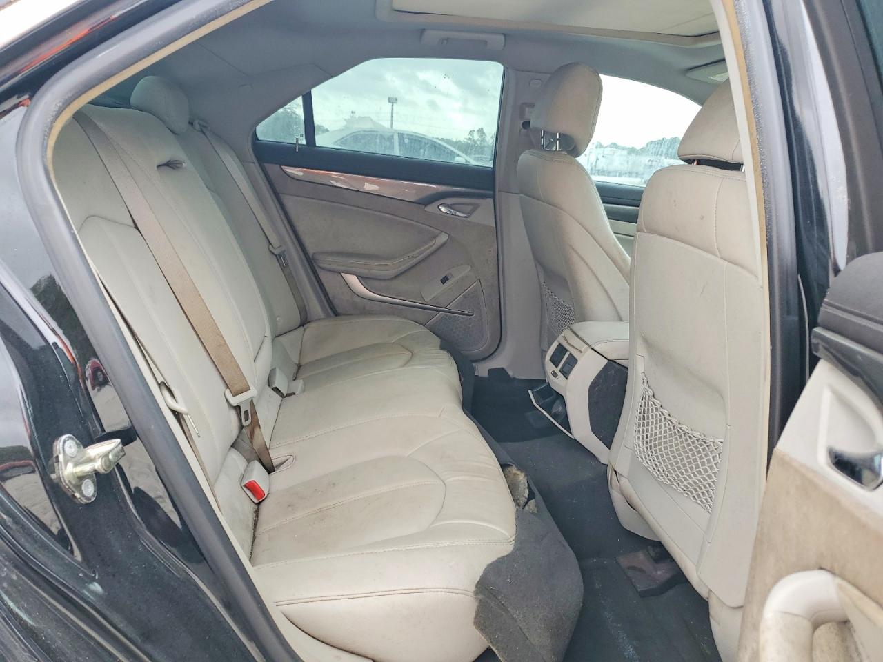 CADILLAC CTS 2010 — 11