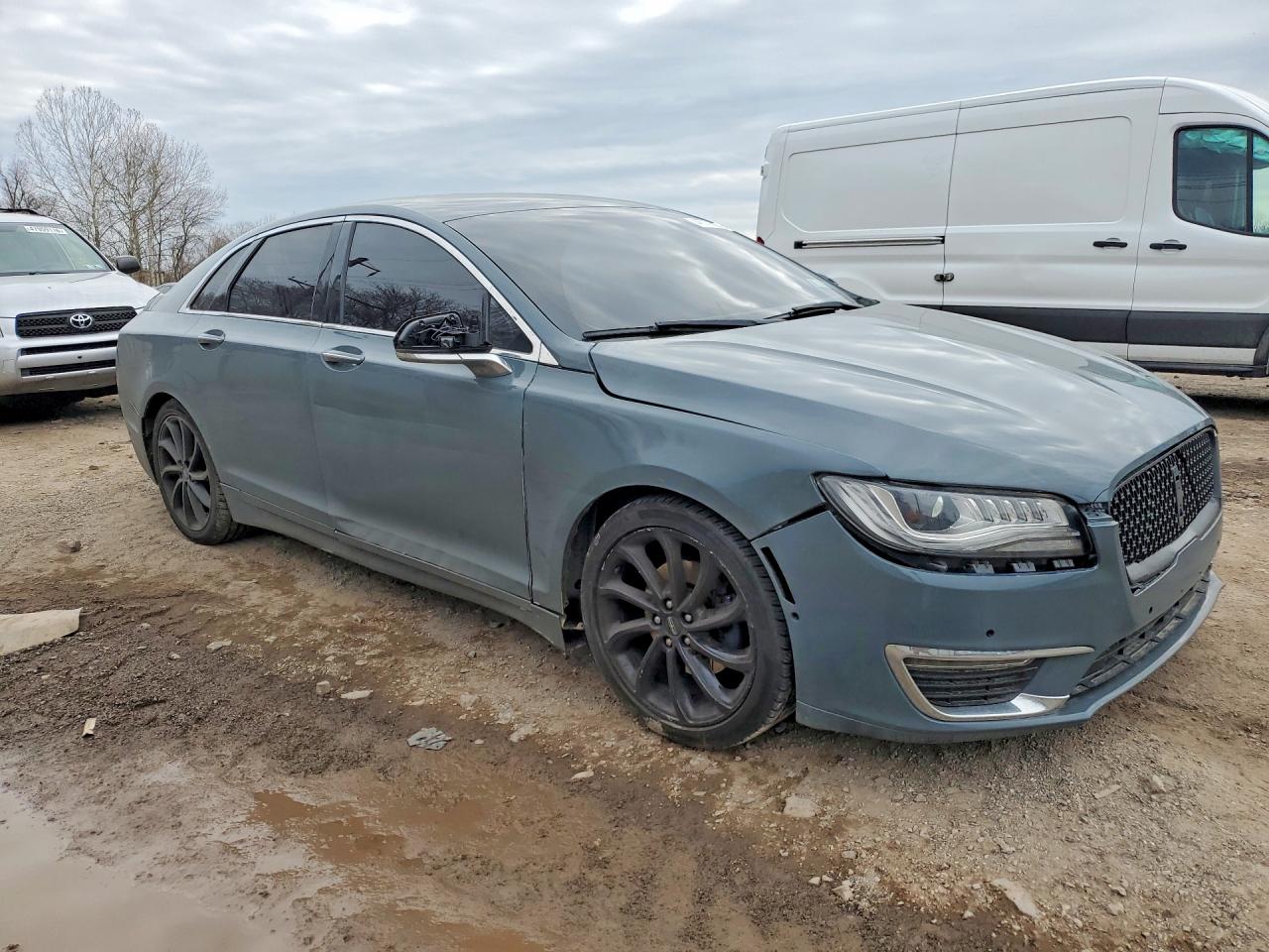 2018 LINCOLN MKZ PREMIERE