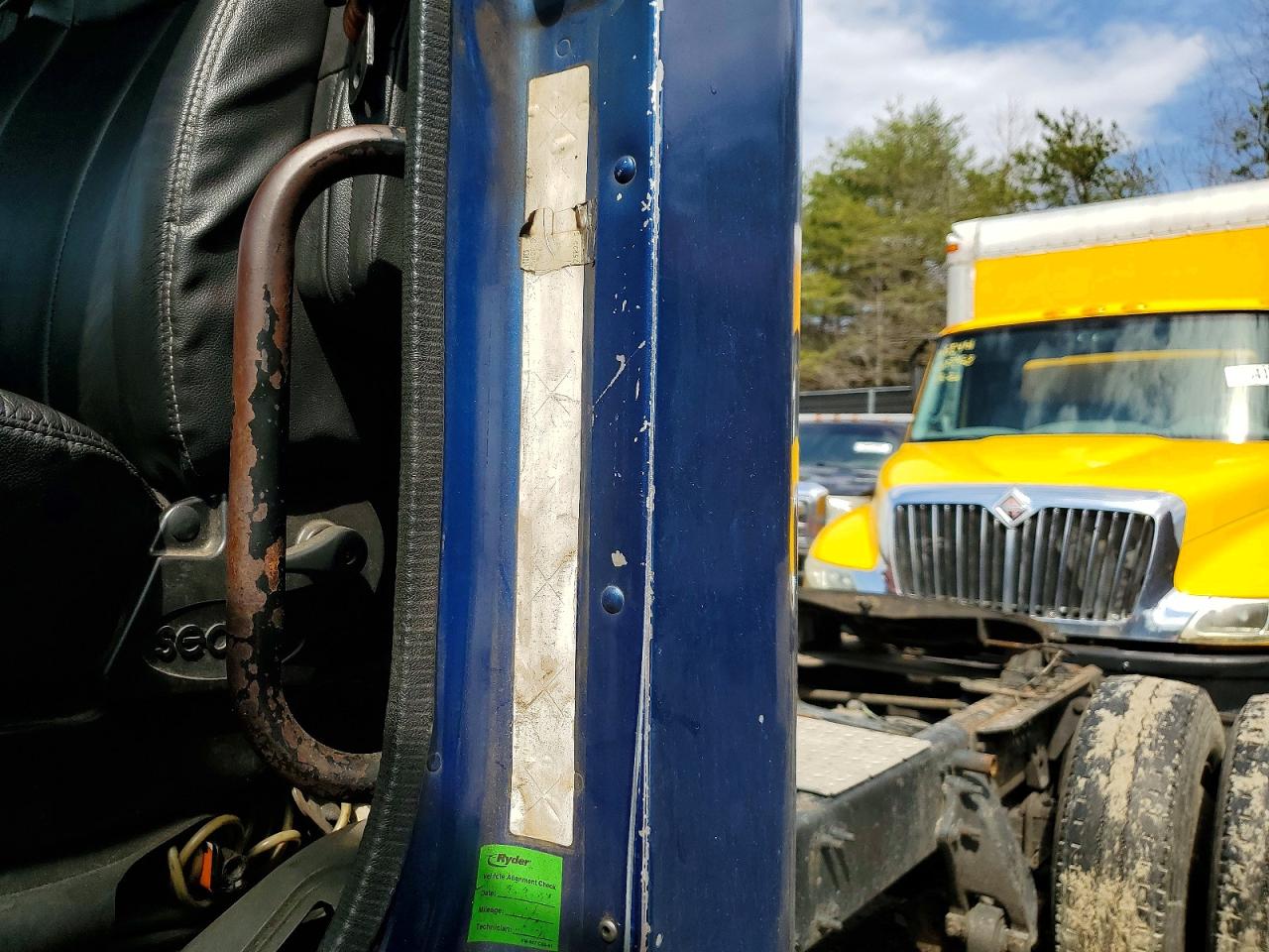 FREIGHTLINER COLUMBIA 1 2007 — 11