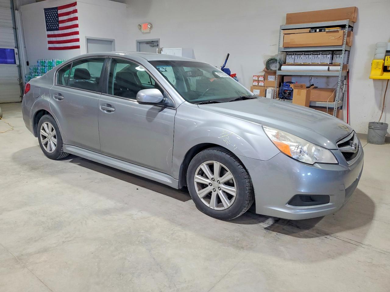 SUBARU LEGACY 2011 — 5
