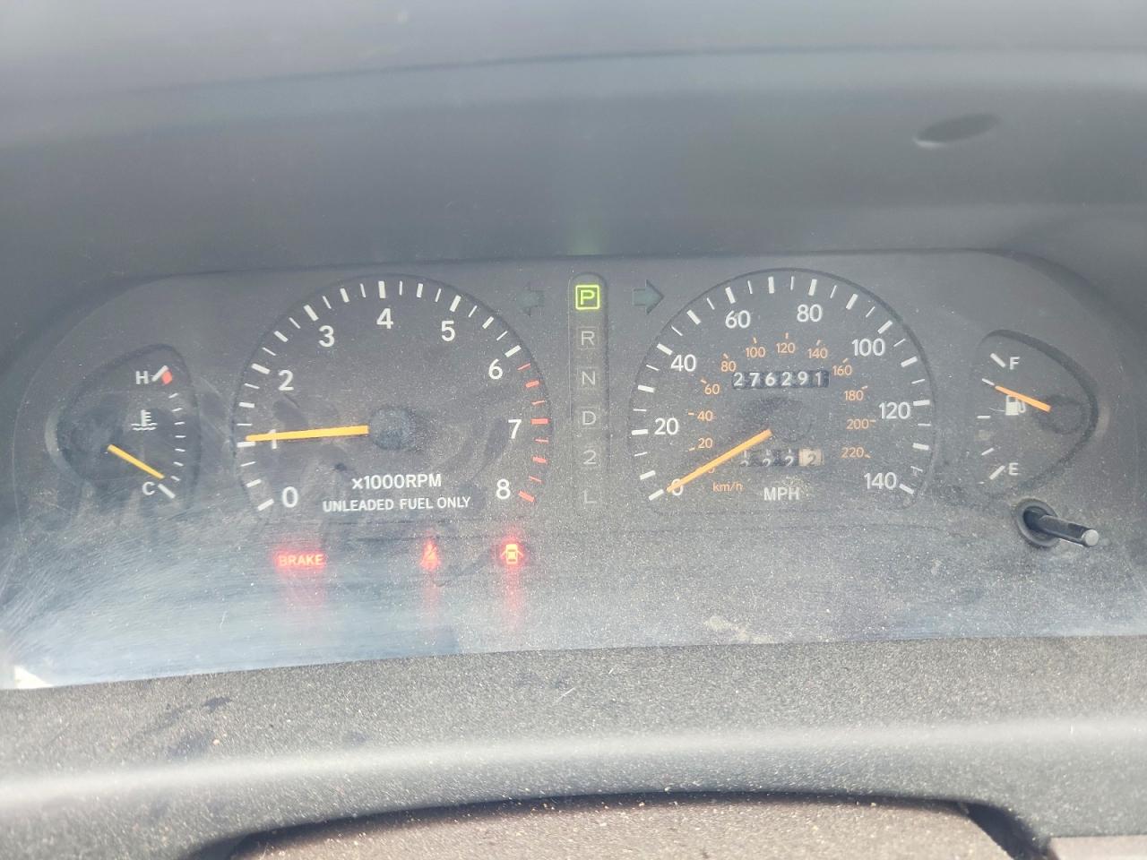 TOYOTA AVALON 1996 — 10
