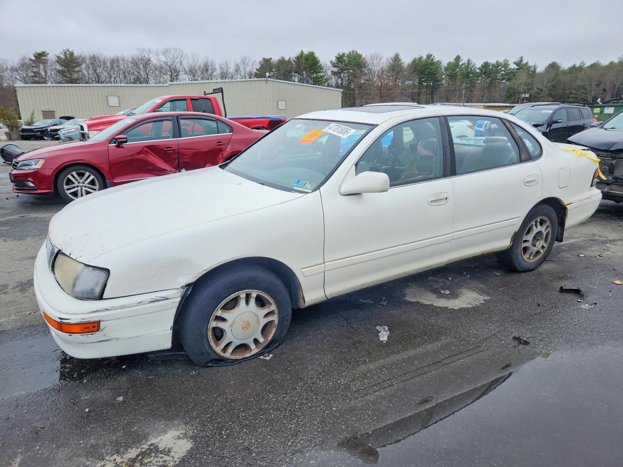 TOYOTA AVALON 1996 — 2