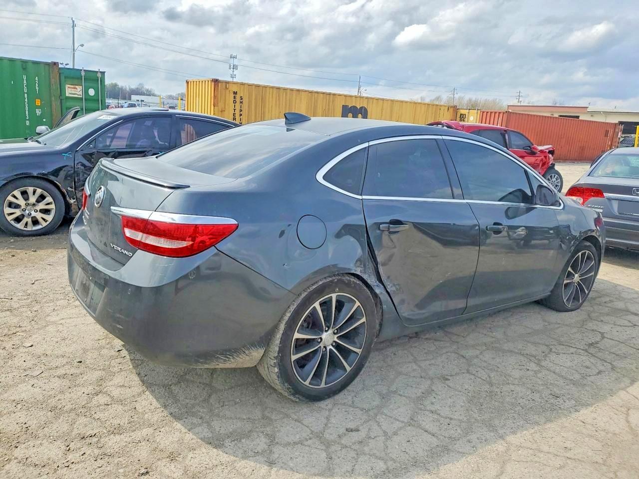 BUICK VERANO 2016 — 4