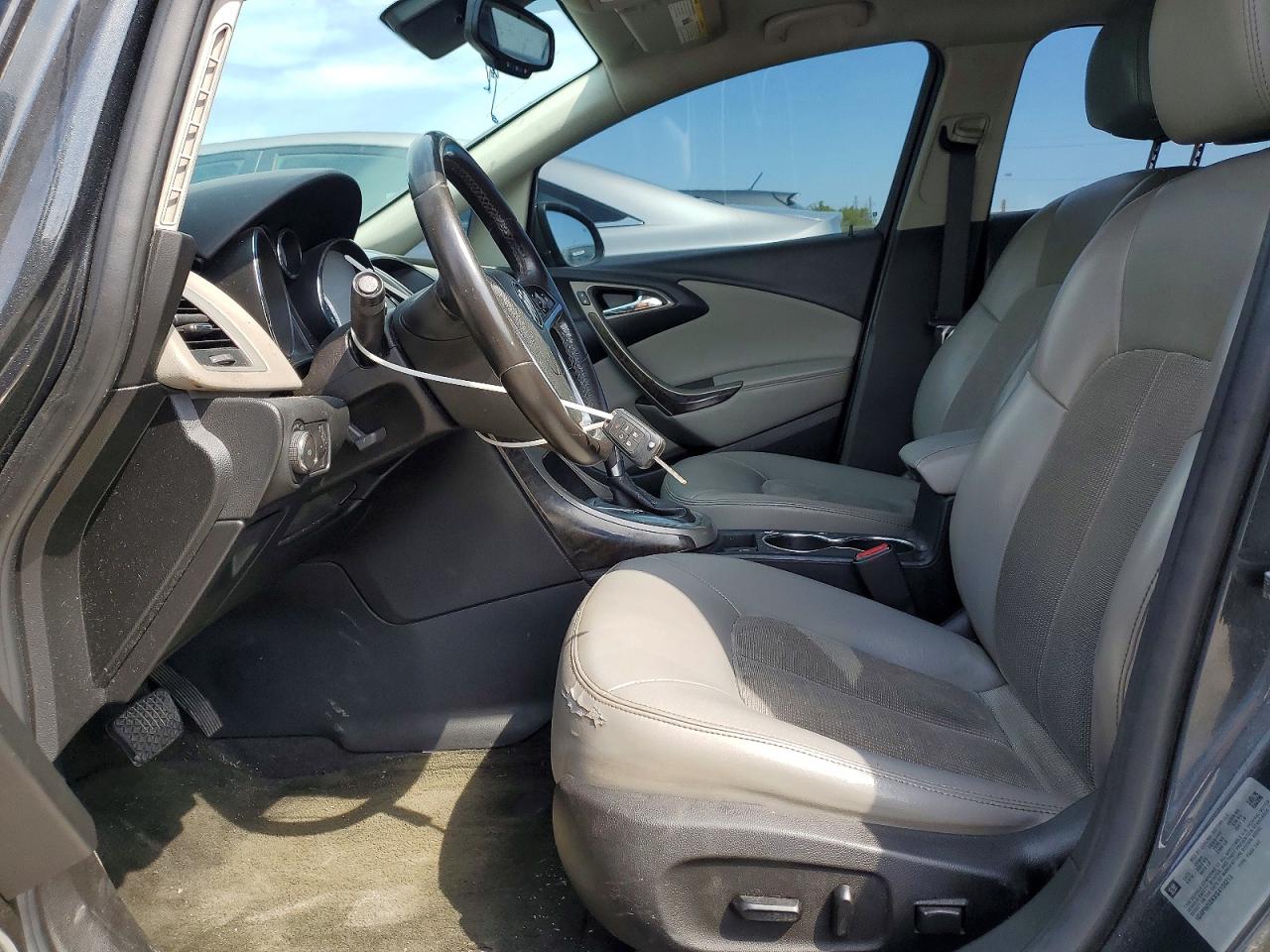 BUICK VERANO 2016 — 8