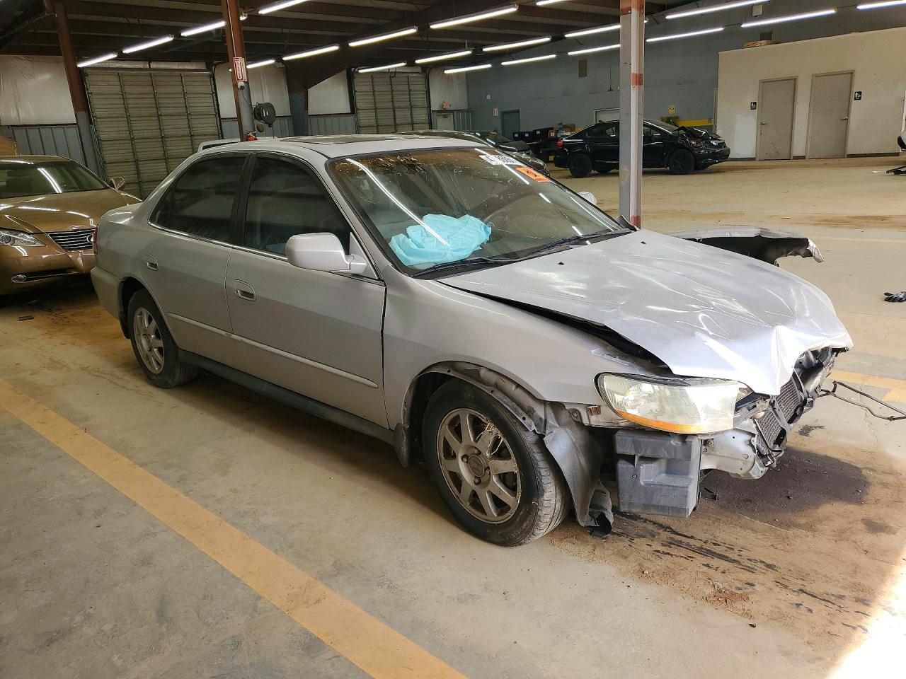 HONDA ACCORD 2002 — 5