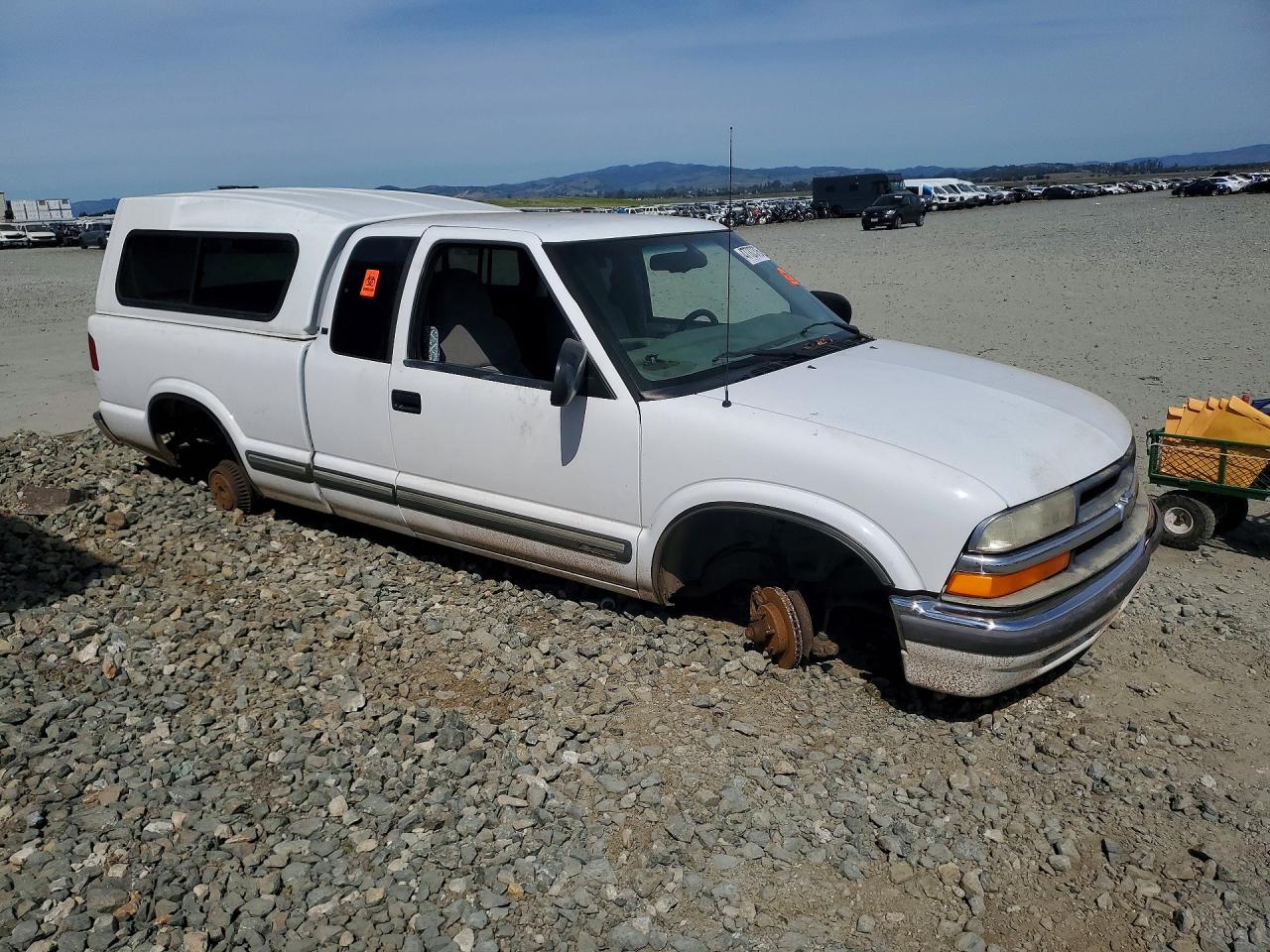 2001 CHEVROLET S TRUCK S10