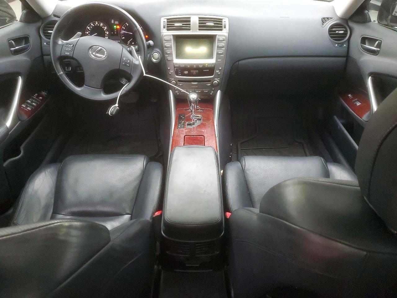 LEXUS IS 2008 — 9