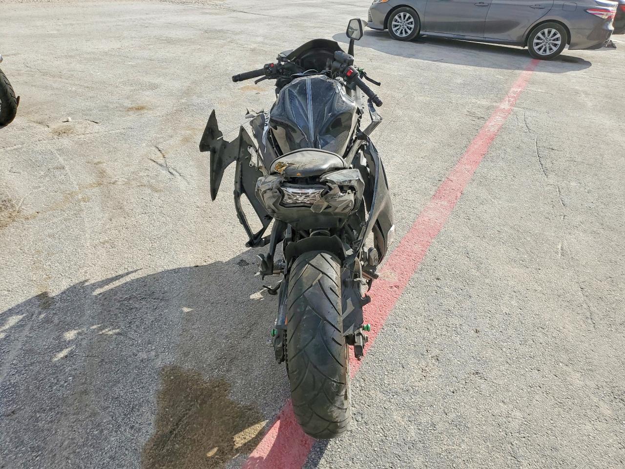 KAWASAKI EX650 2020 — 5