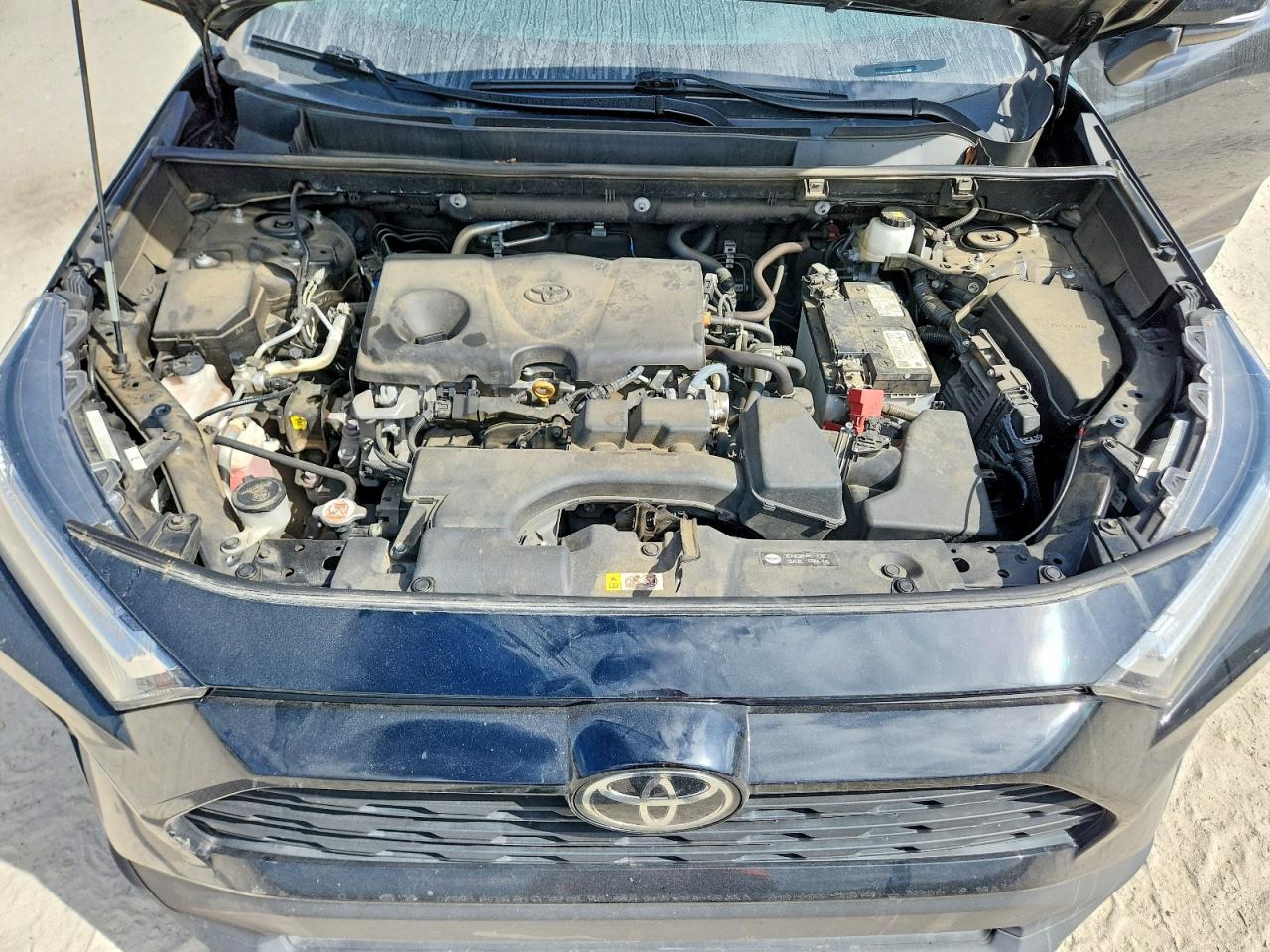 Toyota RAV4 2023 — 12