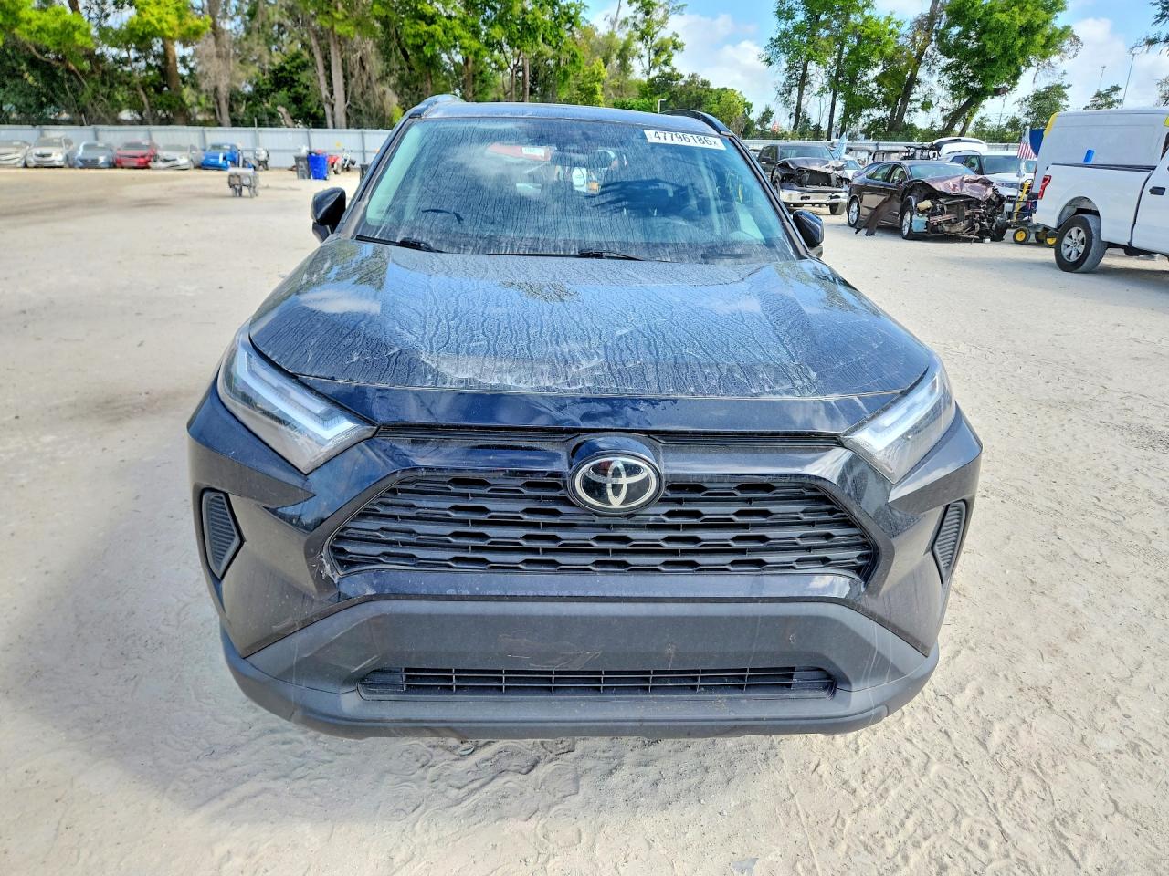 Toyota RAV4 2023 — 5